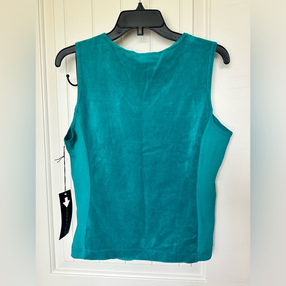 Tops - Picture 2 of 2